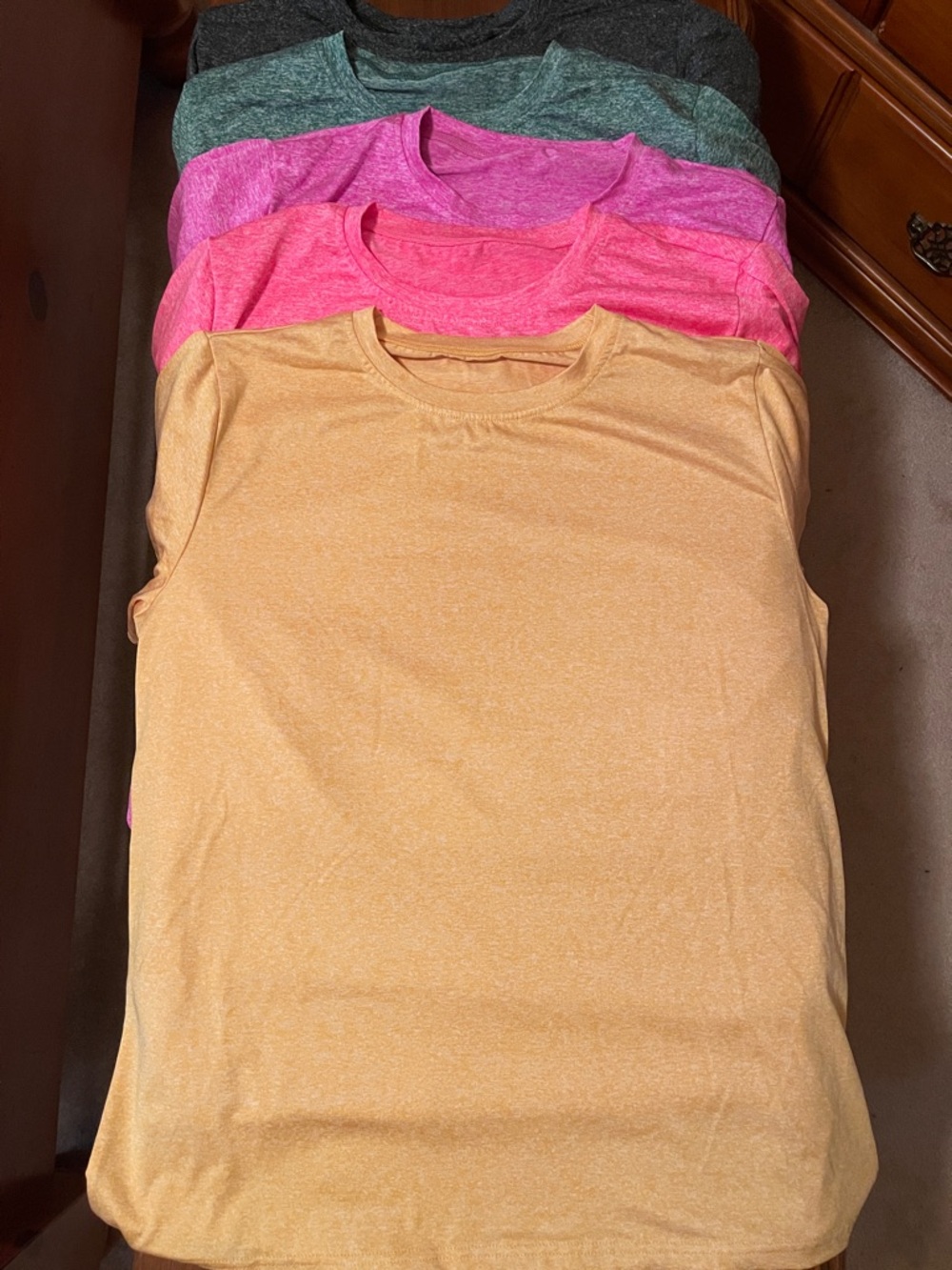 Women's Set of 5 Short Sleeve Crewneck Tee